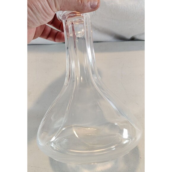 Vintage~10"Tx6"W Liquor/Wine Decanter~Very Heavy Glass-Whiskey, Brandy - Picture 4 of 7